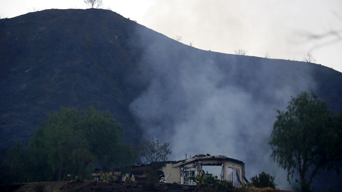 KTLA's tweet photo. #SandFire latest: 1 person dead, 18 homes destroyed, 34-square miles burned https://t.co/QQN55cAzYY https://t.co/EZovl1FHDu