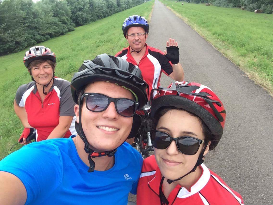lev_milla's tweet photo. Biciklitúra.👌 #Tiszató #71km #mindélünk #nincsizomláz #csodáspéntek https://t.co/8ltyO5izaB