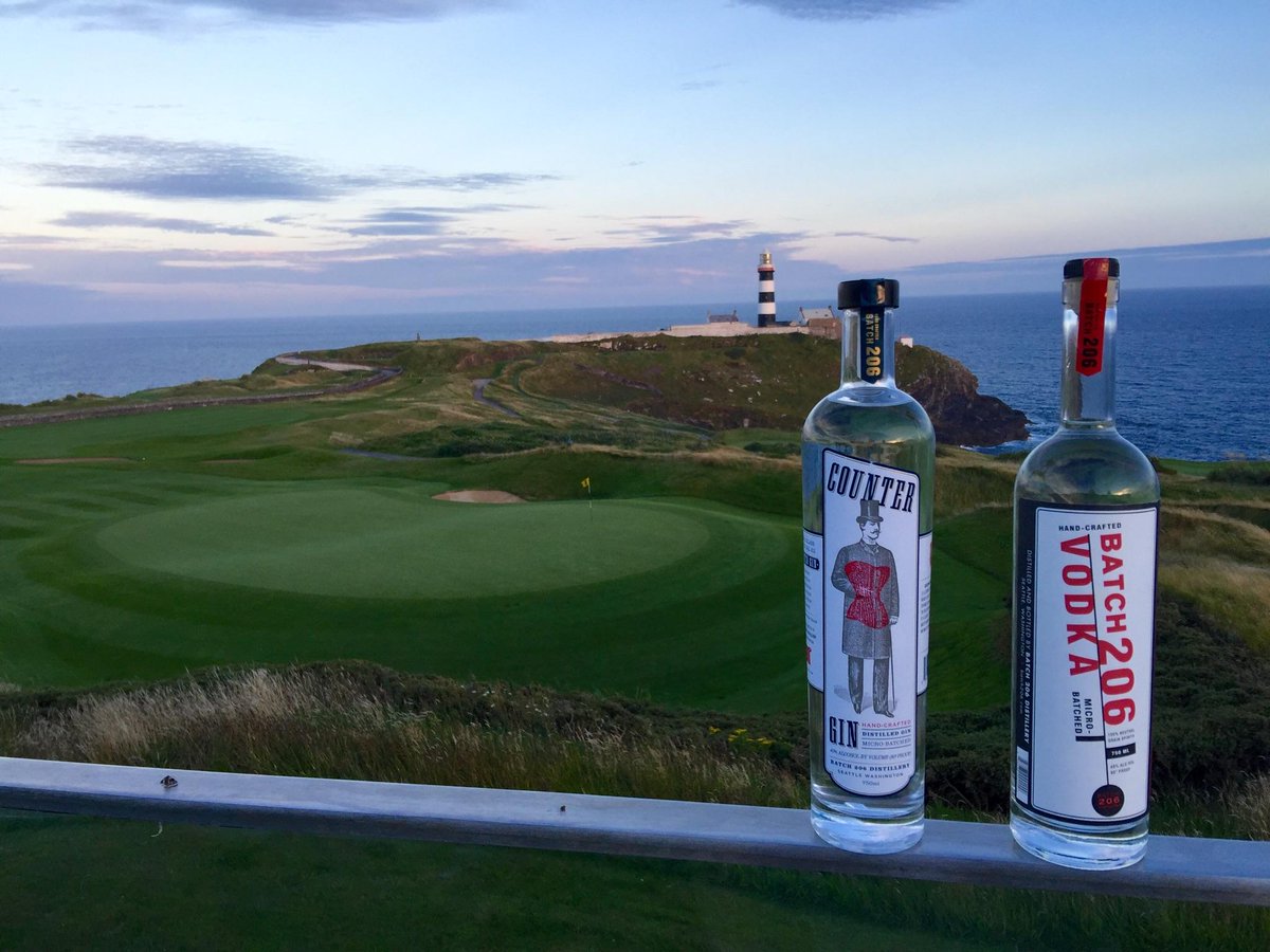 batch206's tweet image. Batch 206 at Old Head in Ireland! #vodka #gin