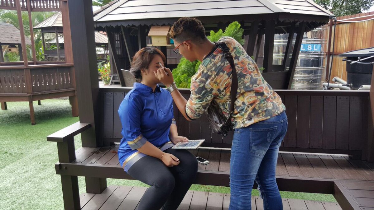 AlinnAlias's tweet photo. Wrapped 🎥 https://t.co/JQeFzDylf4