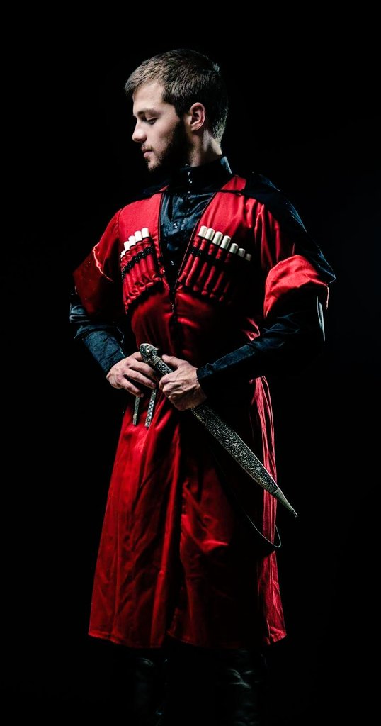 Sausruqo's tweet photo. #Адыгэ #Цые #Tsiya
#Circassian #Cherkess #Çerkes #Cherkesska #Chokha
#Folkclothes https://t.co/tB19z9FKkB
