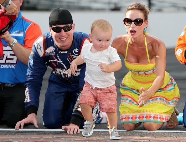 SamanthaBusch's tweet photo. One of my fav pics from yesterday! https://t.co/7MFgPCHPm0