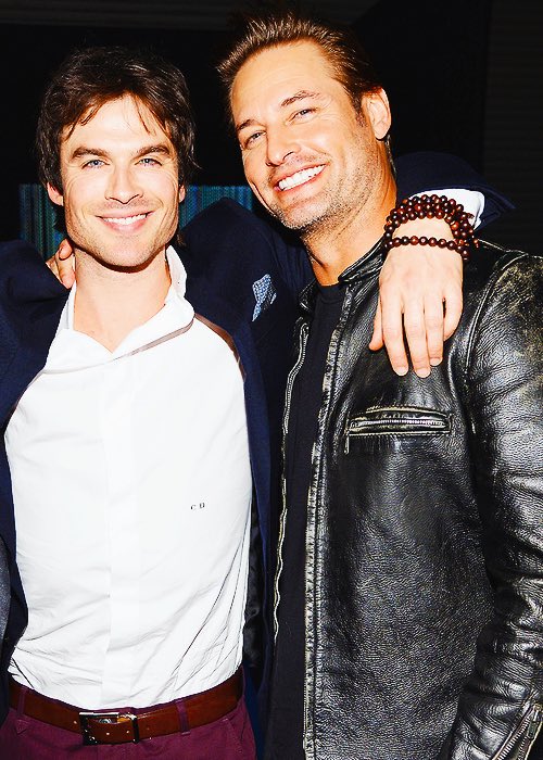 CorazonMechini's tweet photo. my all, my favorite actors and loves. ❣ Sawyer and Boone ❣So in love 💑 https://t.co/qSD5DS7G5Y