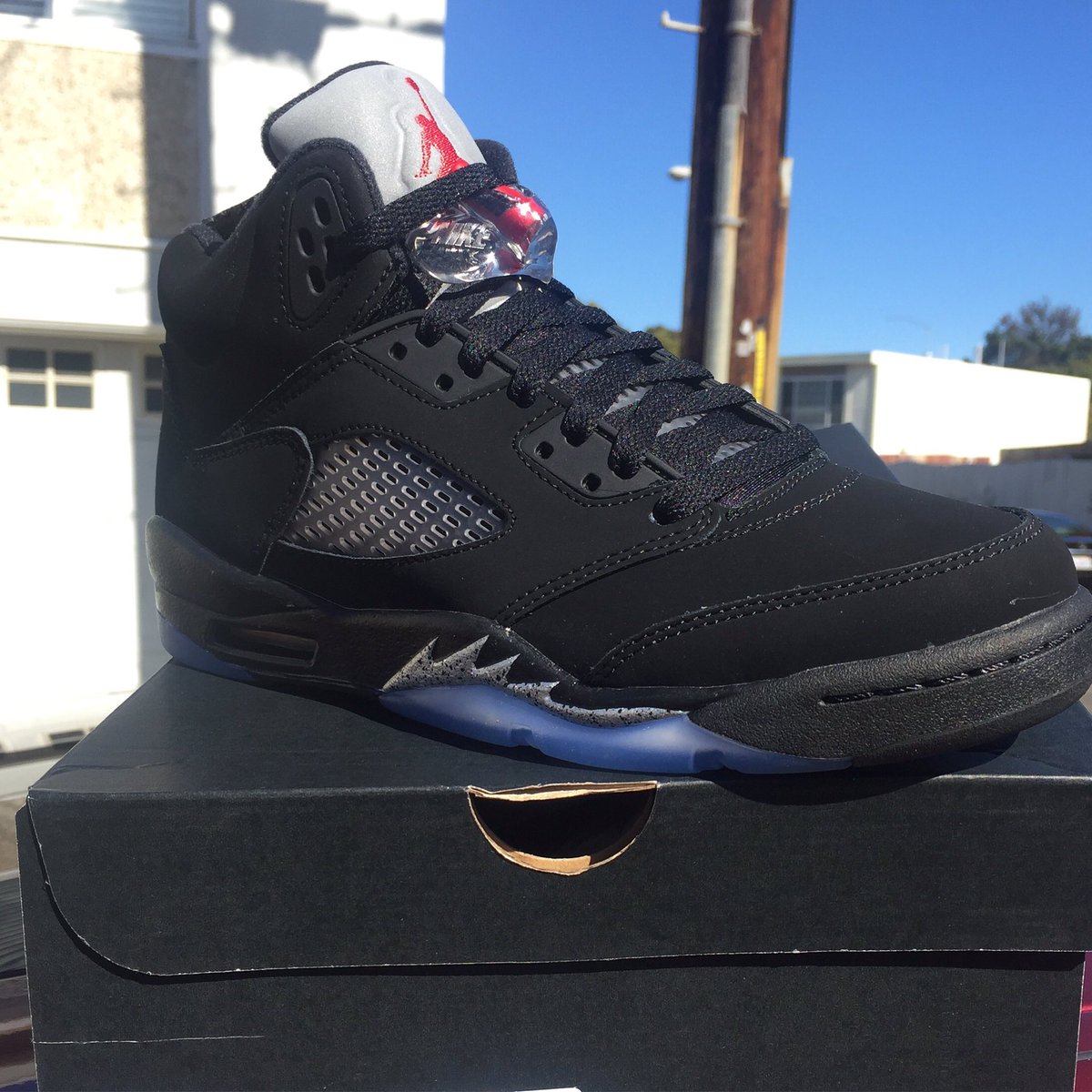 NatorNBA's tweet photo. Sizes 7 n 6 hit my dm https://t.co/4JgPomd7NH