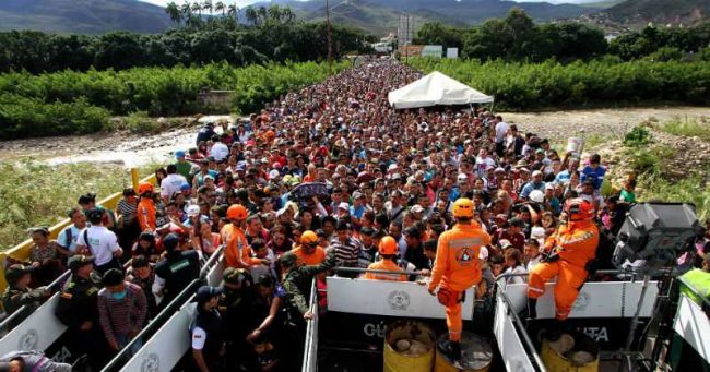 ¡Clarito! Varias ONG acusan a Maduro de ocultar crisis a la ONU bit.ly/2akmXvc