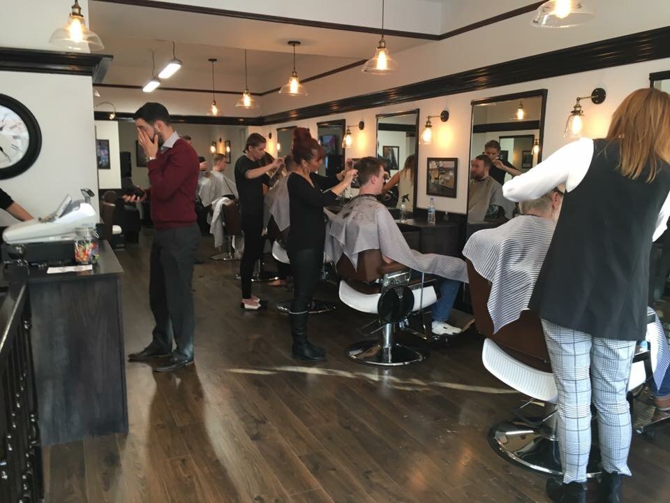 Welcome to Sheffield's "Friendly Barbershop" sweeny4.co.uk 
We are open late till 7.45 Monday to Thursd...