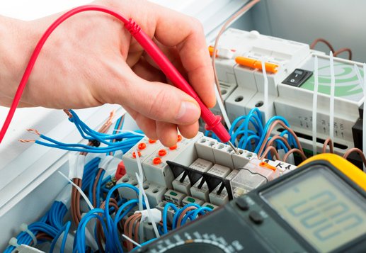 DaviCompression's tweet image. Maintenance is essential - El mantenimiento es esencial