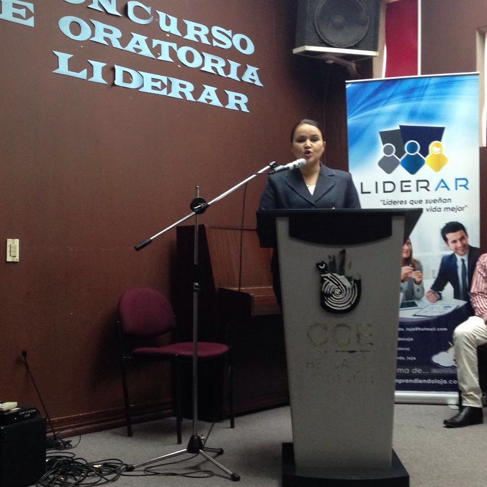 tatyanitaramon's tweet photo. lo primero que piden es experiencia? Y como obtenerla? Si no nos dan la oportunidad de adquirirla? @EmprendiendoLoj https://t.co/pWHMbcCbuk