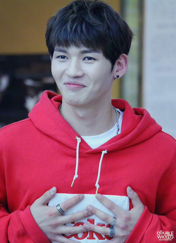 leaderarchive's tweet photo. cr. DOUBLE WICKED 🌸

#KUHN #UP10TION #업텐션 #쿤 #노수일 https://t.co/Qg5ad8U2YS