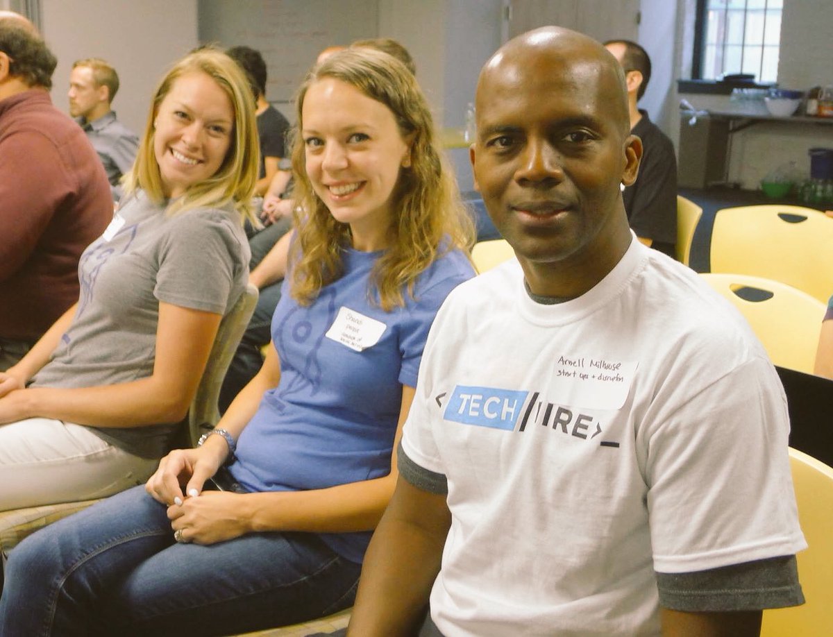 TechHireRI's tweet image. TY @intracitygeeks @ArnellMilhouse + @Launch_Code @Lauren_TraceyRI @ShandiHanna for supporting #TechHireCodeSprint!