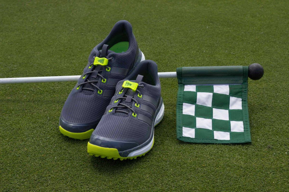 snaplacesgolf's tweet photo. On the putting green with Snaplaces. #SnaplacesGolf #AdidasGolf #AdidasBoost #puttingGreen #Golf https://t.co/dR02yJmZjR