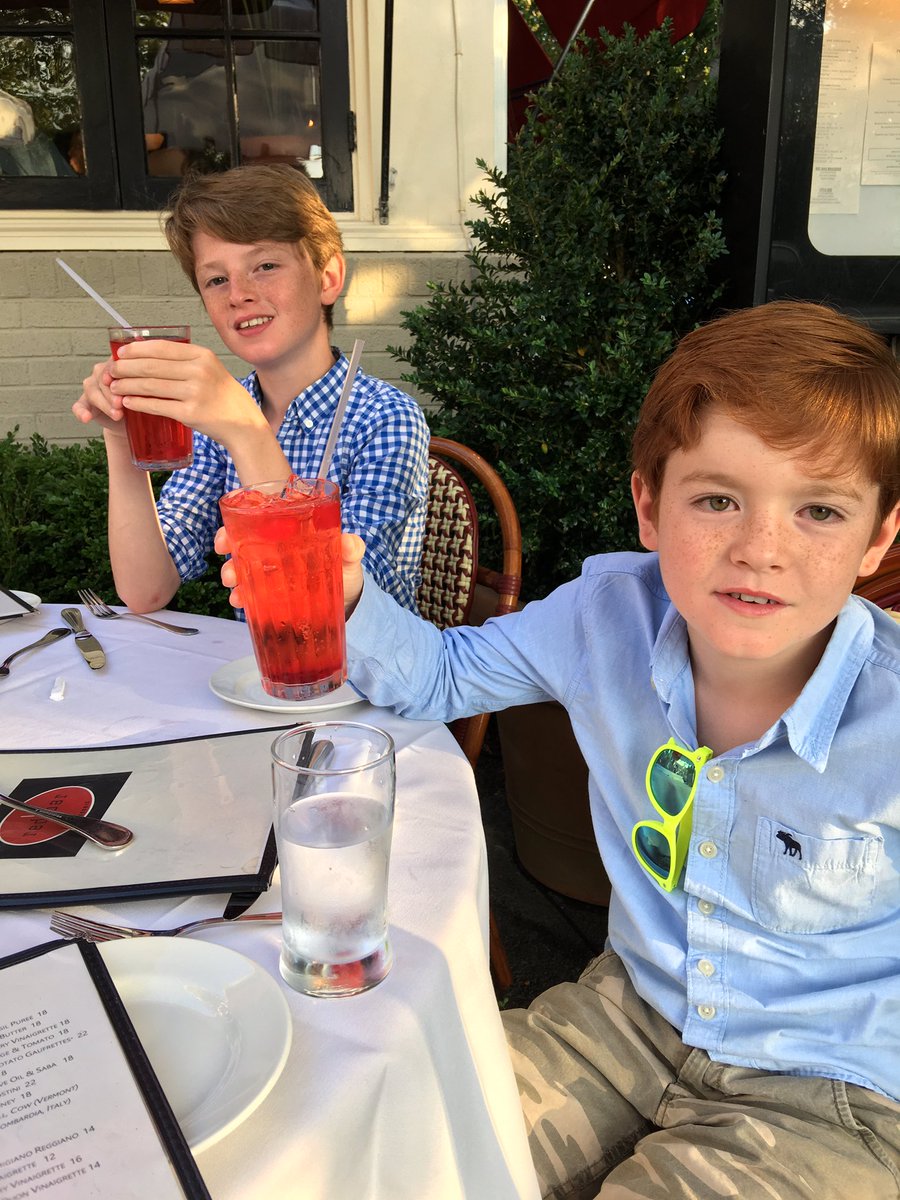 sean32g's tweet photo. Shirley temples!! https://t.co/P2UOWAz7oG