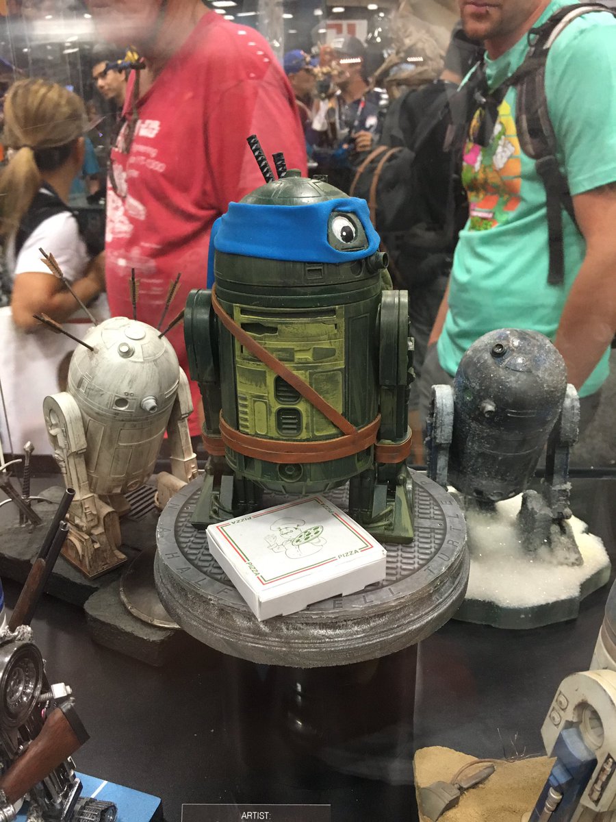 SteeleWars's tweet photo. #TMNT #r2me2 #starwars #sdcc https://t.co/bfR4KvkNar