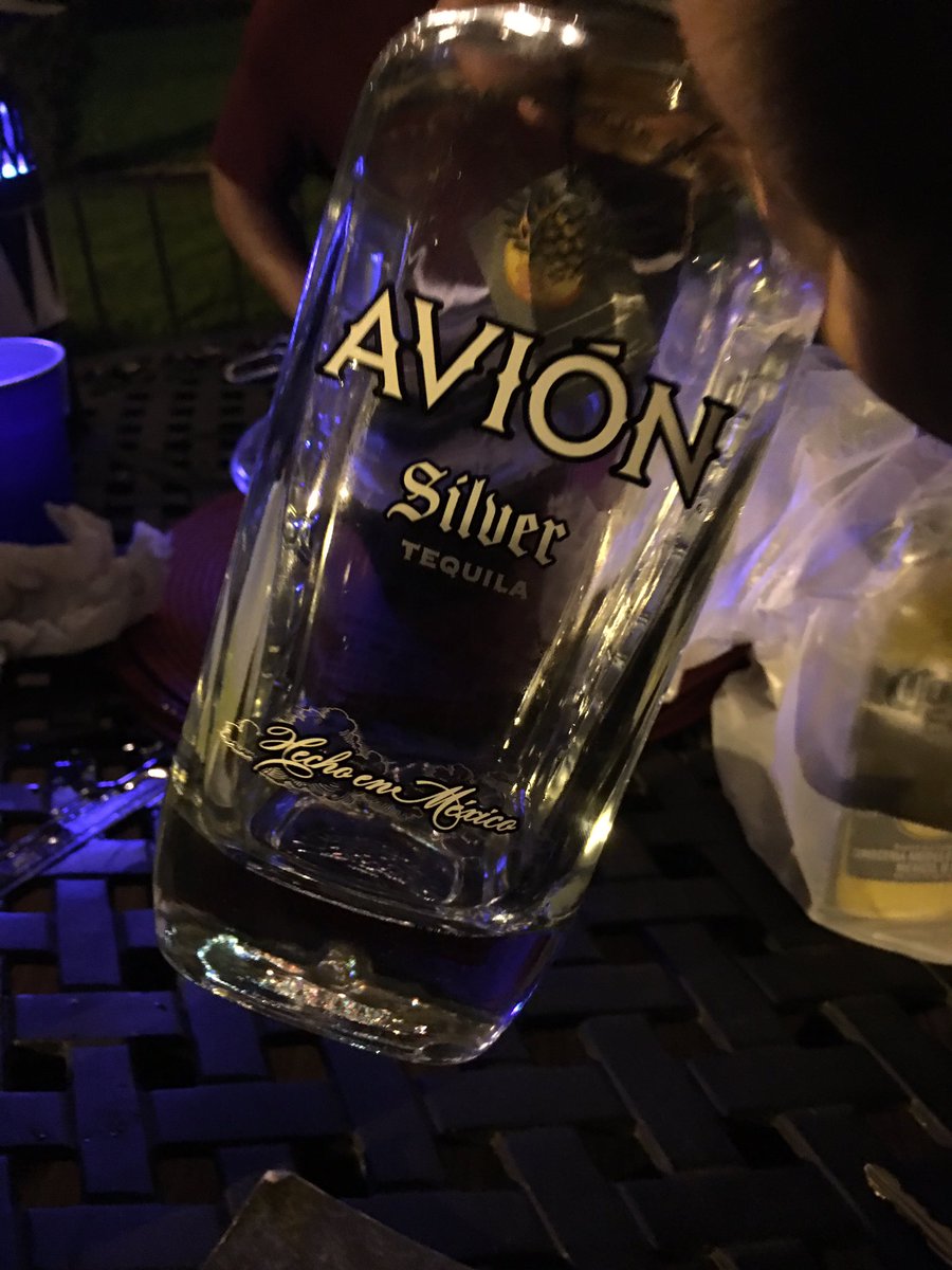 TheRealJFella's tweet photo. A whole fifth gone #avion I'm just #tryingtolivelife https://t.co/SJ9IBH712U