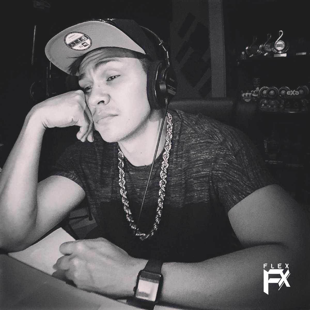 flexoficial's tweet photo. Ya... 😴 es hora de dormir💤 https://t.co/Els0IyDd6n