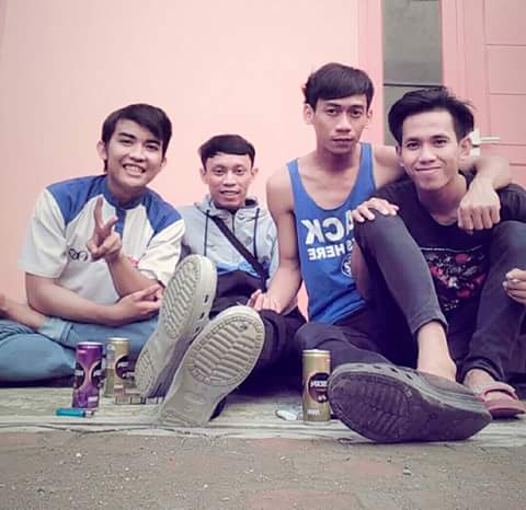 AwantFriday's tweet photo. Brother ombeng https://t.co/RI23Kmvy32