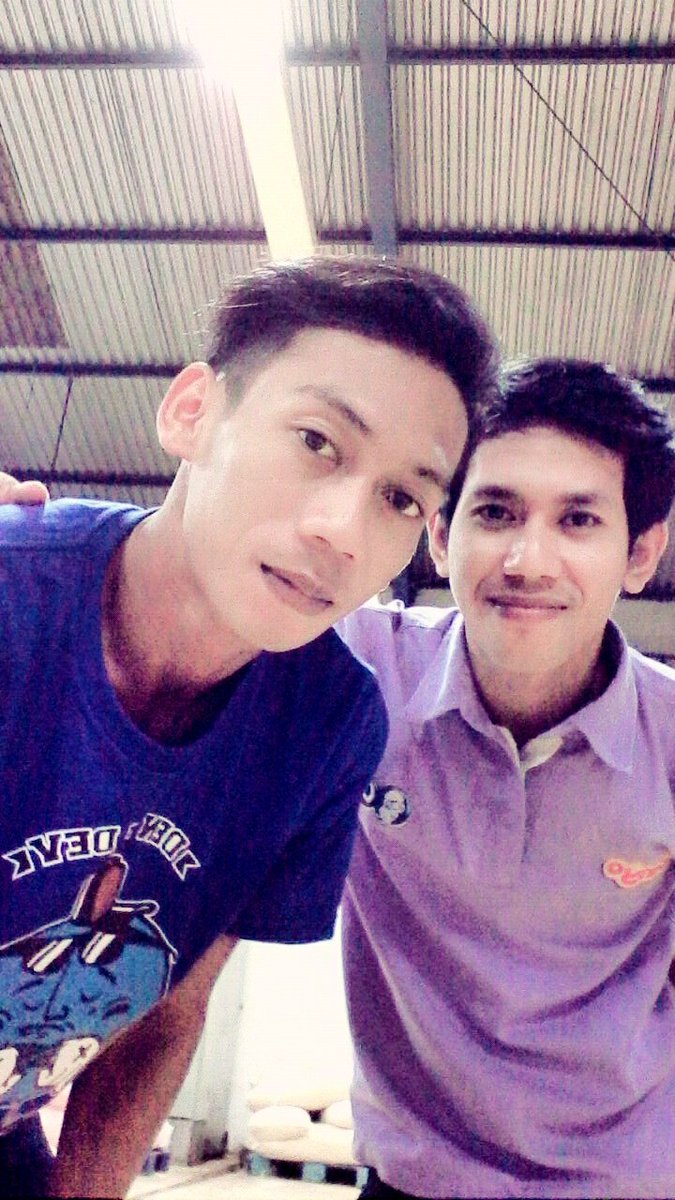 AwantFriday's tweet photo. Brother ombeng https://t.co/RI23Kmvy32