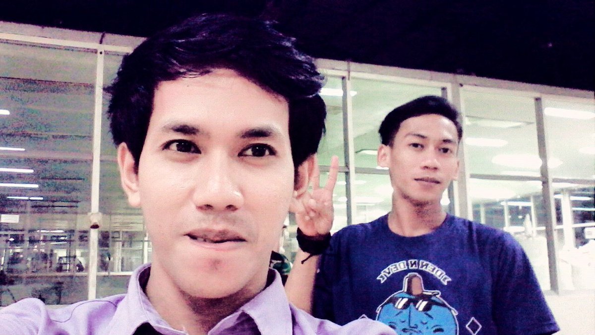 AwantFriday's tweet photo. Brother ombeng https://t.co/RI23Kmvy32