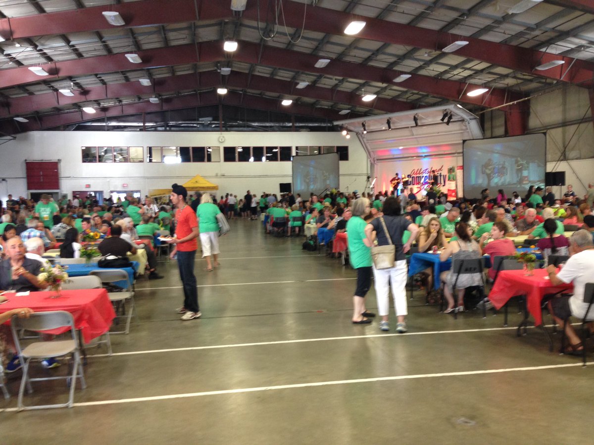 NSCarlton's tweet photo. Thanks Volunteers!! Full house at Ag Rec tonight. #GoAbbyGames @BCGames1 https://t.co/tEPVrxjwg6