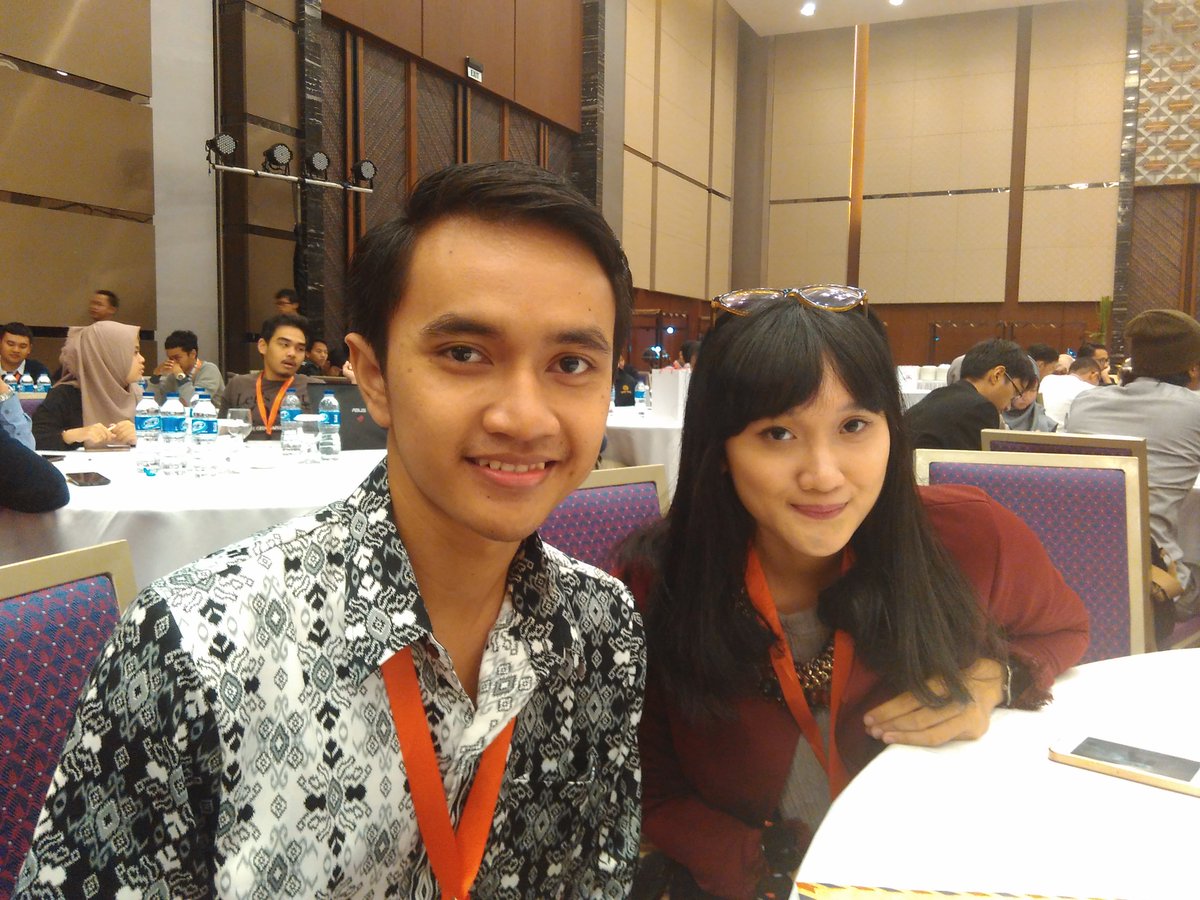 hendrarismana's tweet photo. Ketemu mantan gebetan di #sociodigileader wkwkwk #bismillah #roadtobest20 @sociodigitelkom https://t.co/UNw8pF8ocN