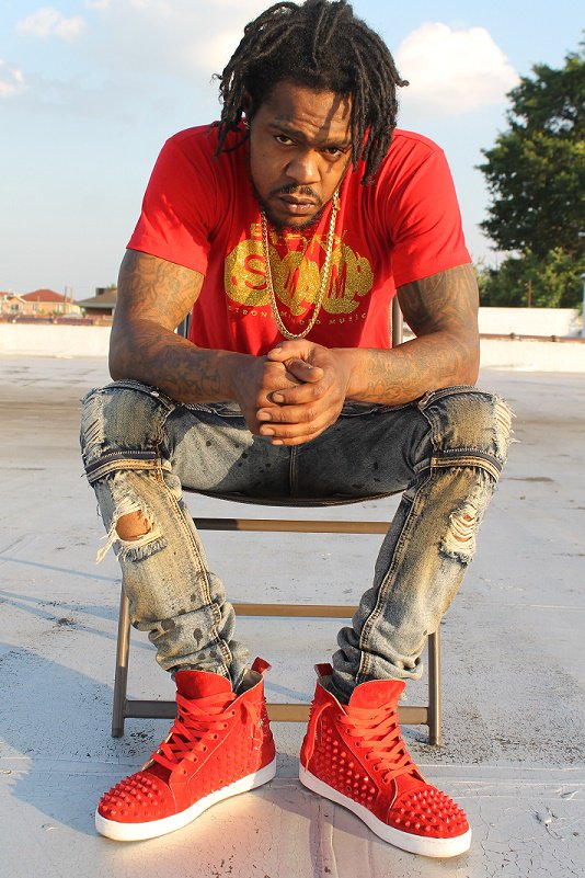 Rich Thoughts Poor Habits Clothing tweet media