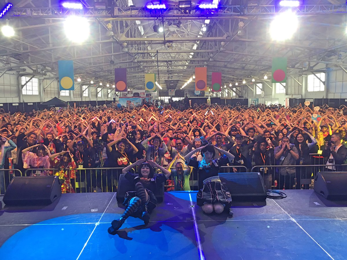 YANAKIKU's tweet photo. Thank you all!!
We had really fantastic time!!
#jpopsummit #iichiko https://t.co/sibhwDXOZh