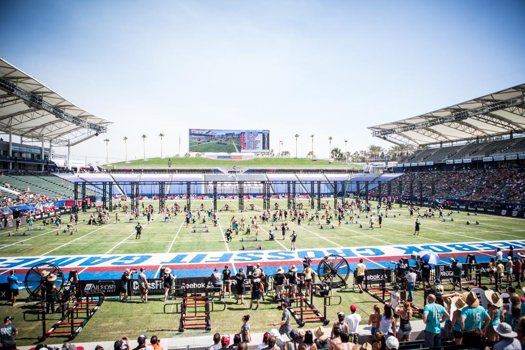 Reebok's tweet photo. Strong competition, even stronger community. Congrats to all the winners &amp; competitors of the 2016 #CrossFitGames! https://t.co/jnOJ5ery6Y