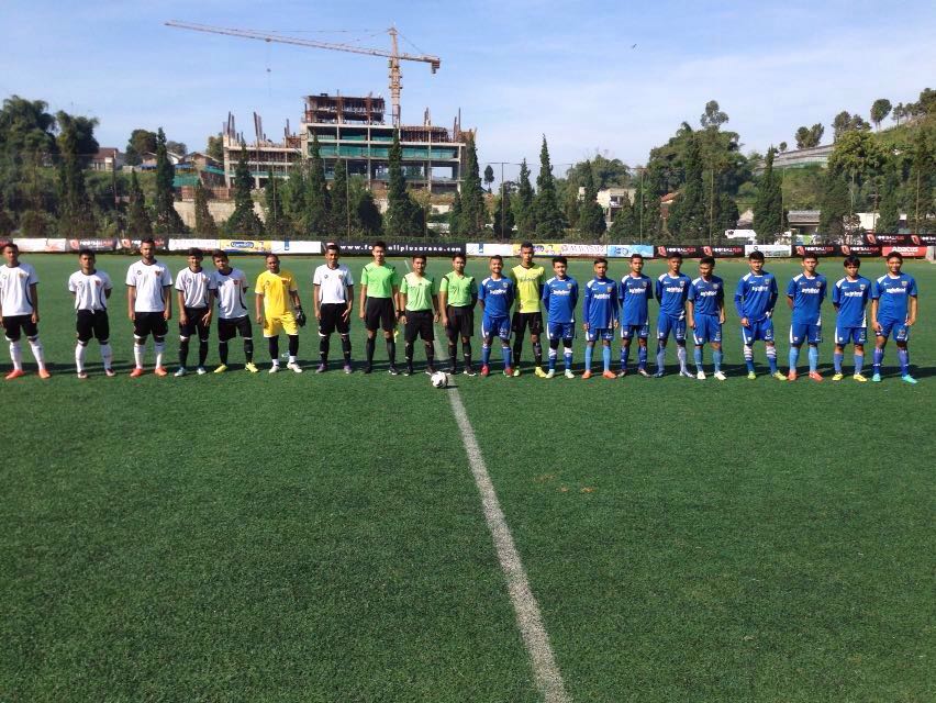 FPlusIndonesia's tweet photo. Best way to start off Monday, #FootballPlusFC vs @persib U17. Semangat! #friendlymatch @FPlusArena #LiNusTeam https://t.co/5ZzVyd6RrW