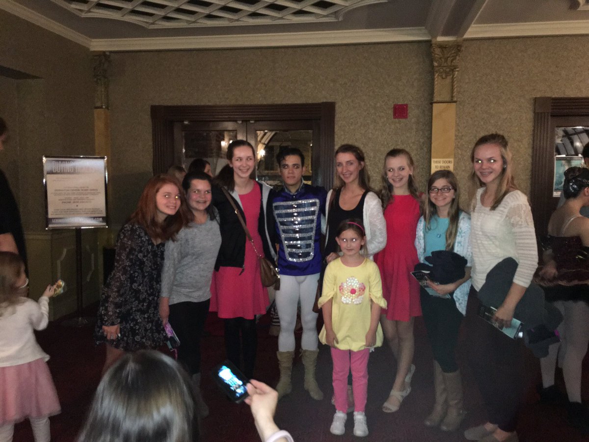 dancerpx's tweet image. #tb to The Little Mermaid at the Kentucky Ballet Theatre