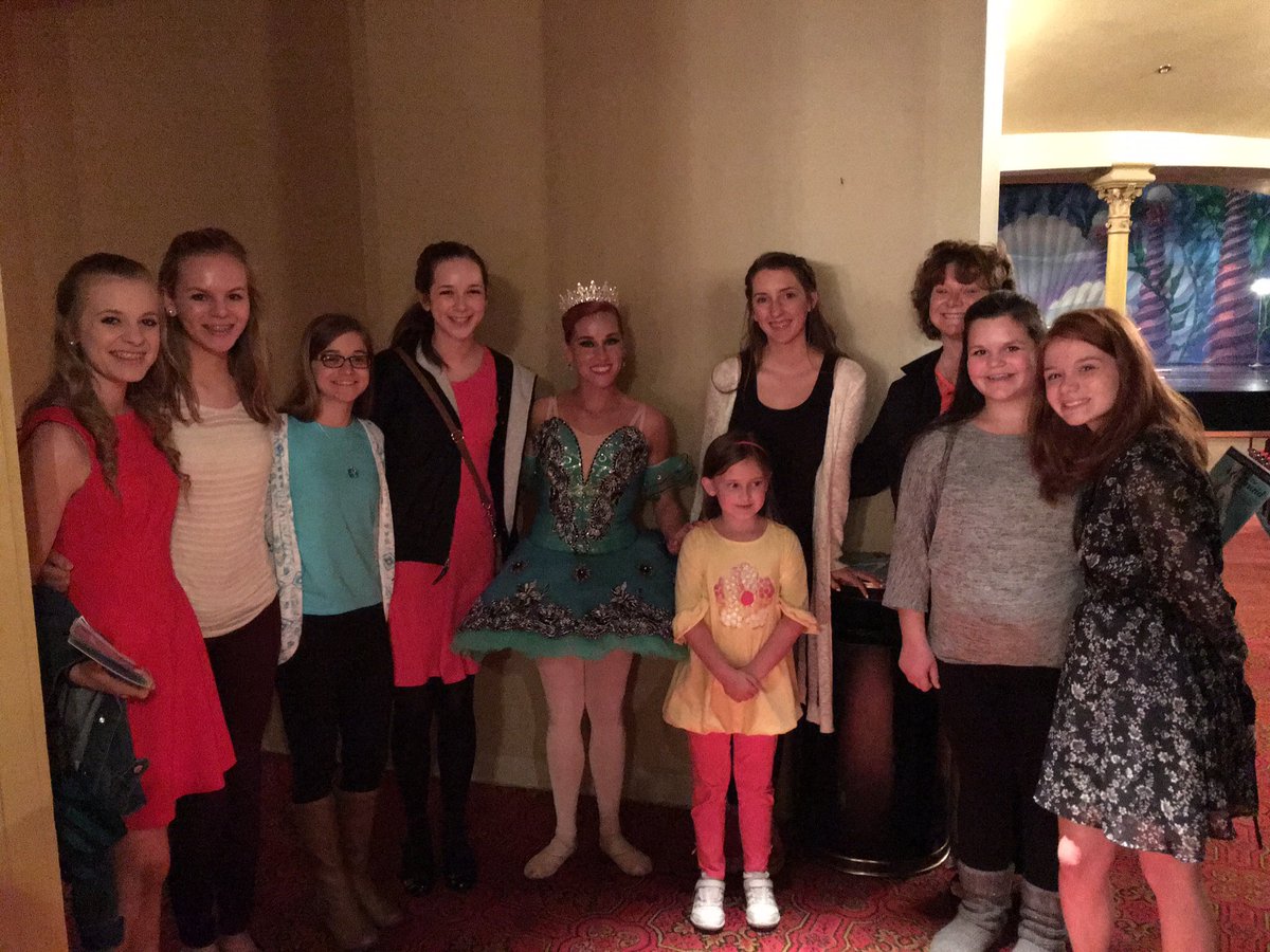 dancerpx's tweet image. #tb to The Little Mermaid at the Kentucky Ballet Theatre
