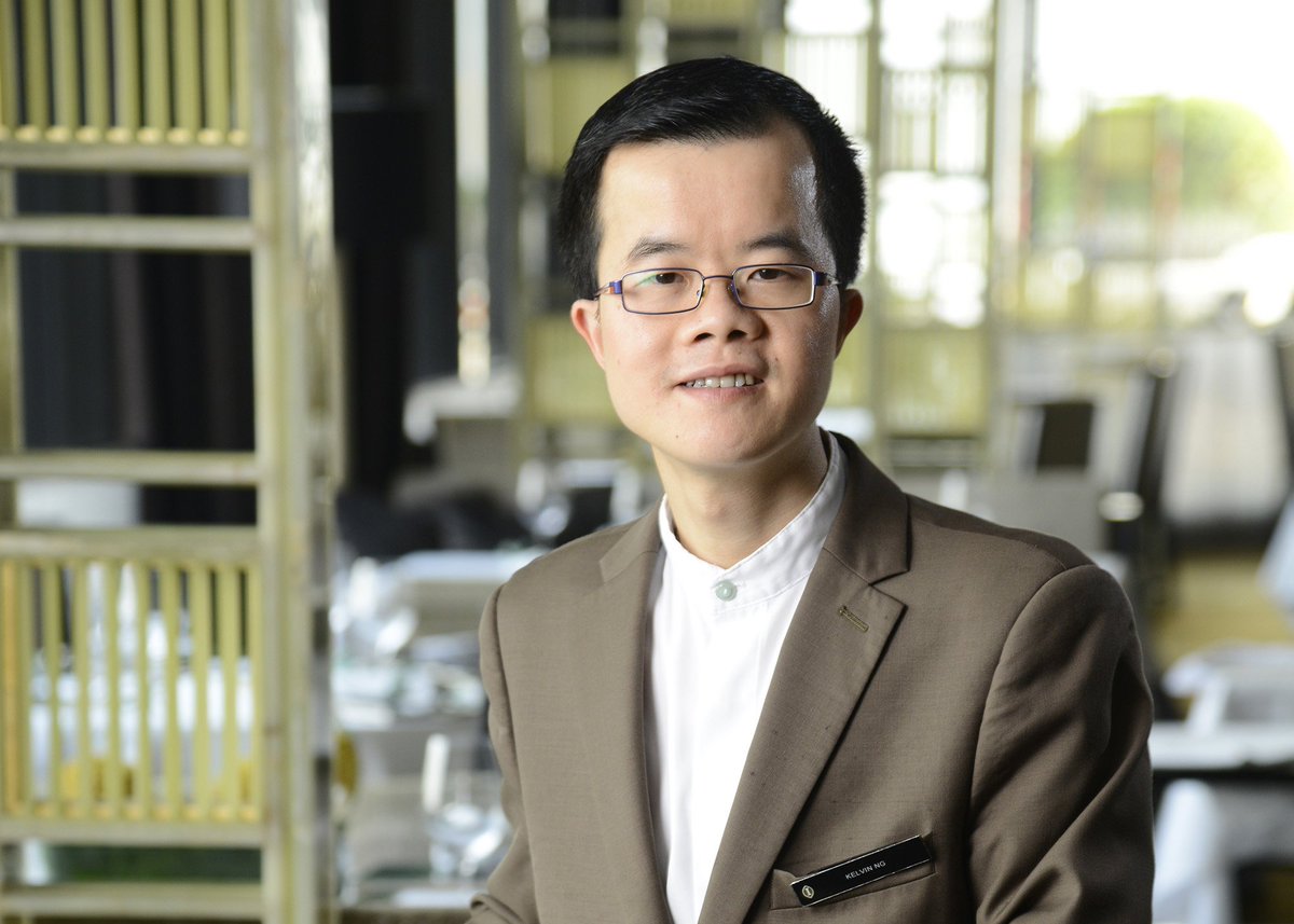 "Regardless of what courses you’ve taken,you have to drink more tea to know tea" ow.ly/RztO302nmJh <a href="/InterConHK/">InterContinentalHK</a>