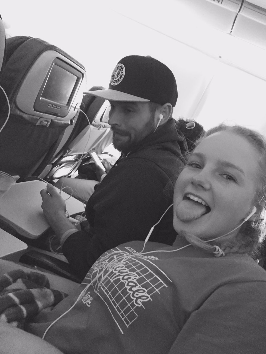 sjonas1225's tweet photo. @_amandajonas_ @mynameisyonas1 #needabrother2know #safe4ever #mommawishestimestoodstill ❤️💙 https://t.co/j5s03uu8Iw