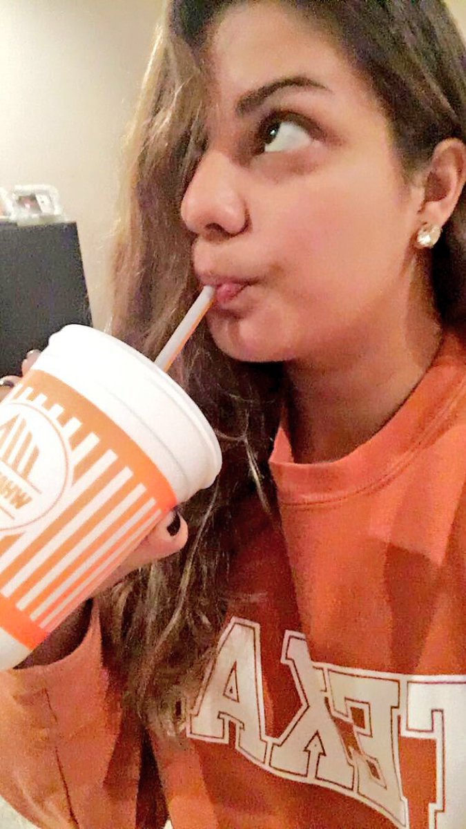 MyRawrrrr's tweet photo. When you and bae match 😍 https://t.co/BfC8GUD430