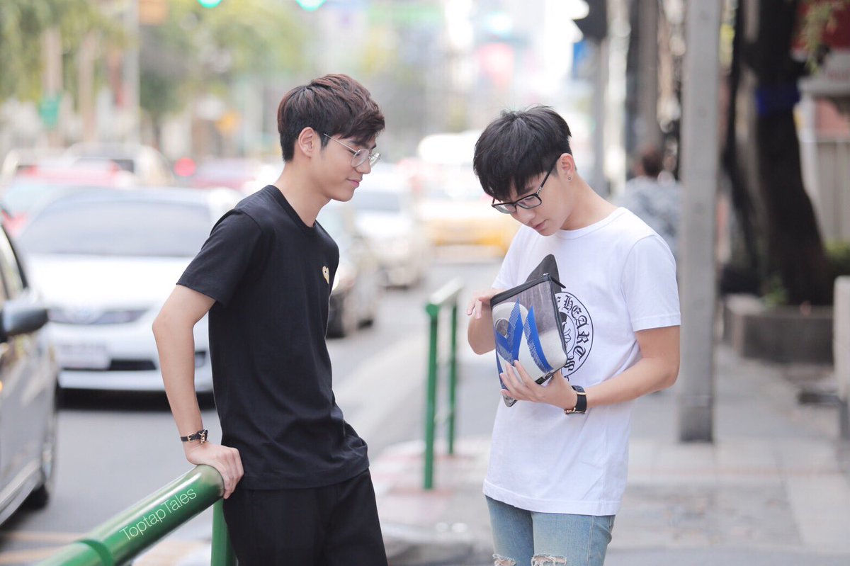 ณภัทร x สาริษฐ์
<a href="/ToptapPlaych/">ณภัทร โชคจินดาชัย</a> <a href="/ppeatrs/">Pea Trilertvichien</a> :D