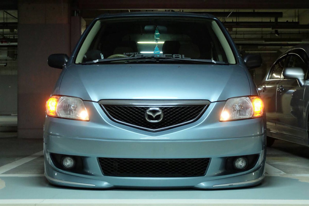 ユナイテッドトウキョウ 希少 マツダ MPV LW系グレードG グリル USDM