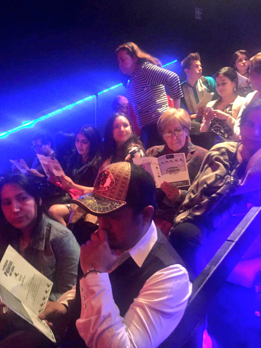alasbutacas's tweet photo. ¡Gracias a socios y amigos que nos acompañaron hoy a la maravillosa obra @PajarosDelAdios en @ForoShakespeare! BRAVO https://t.co/Zv6OtjpSVW