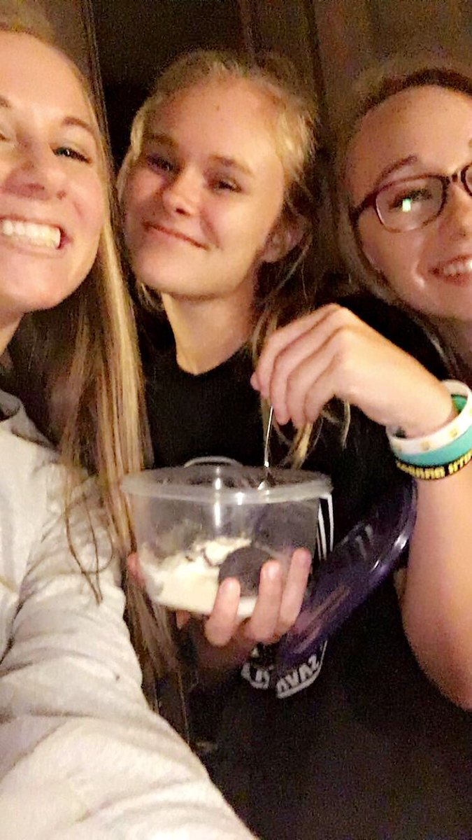 greysenpaige's tweet photo. No worries guys, she bought us back💗💗 @gabbahumma @Hannah_Kaye23 https://t.co/DKK5K06nLm