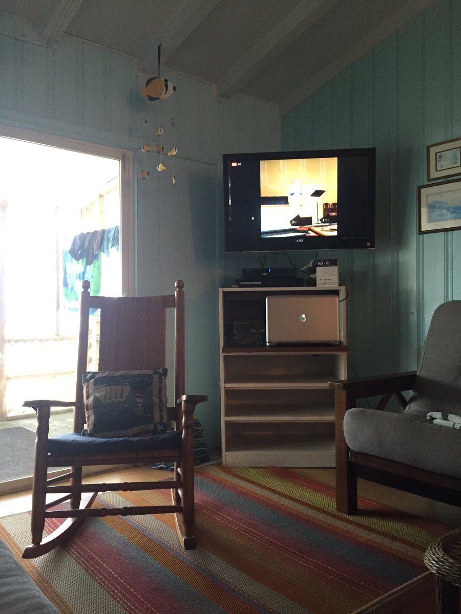 PFBC83's tweet photo. Pastor Brad joined PFBC worship this morning on Facebook "Live" feed while they're away for a few days at Oak Island https://t.co/EgETOWBoAm