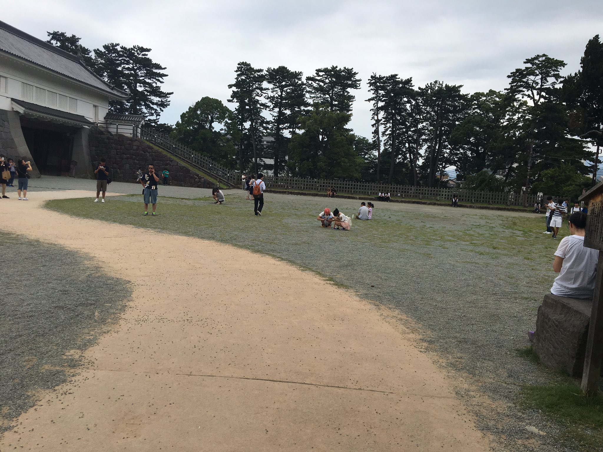 Ayu ぼっちで小田原城にポケモン狩り行ってきたけどめっちゃ人いてビビった T Co 0don4jii0k Twitter