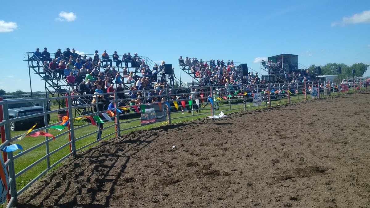 edgedeanw's tweet photo. Fun day with @Joe_Braniff at @MMPRORODEO  Thanks to @GeminiCorpCAN @CorVetServices.  I rode @edge_lynn horse "Taco" https://t.co/NmioBR83AR