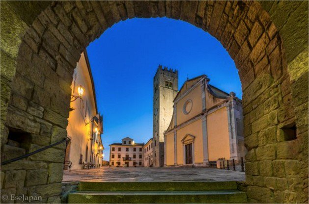 #Motovun on sight. Scenery goals!
🔝😀

#ShareIstria w/ <a href="/EseJapan/">Yuya Matsuo</a> 
#Croatia #Istria #travel