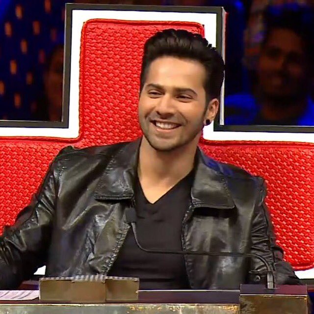 Varun_dreamers's tweet photo. Who watched this https://t.co/SShms82cnt