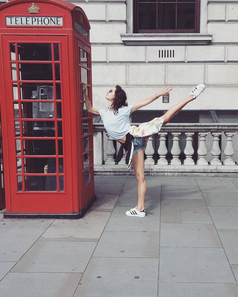 New Artist of the Company Francesca Velicu is already enjoying #London life! #ballet Follow her: @frenchtoast1658