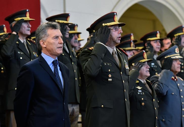 infolitica's tweet photo. Desde que asumió Macri, 50 militares de la dictadura cumplen condenas desde su casa
https://t.co/2OFX5eejF6 https://t.co/Rgivdmkodd