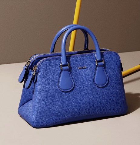 JashanmalBH's tweet photo. The Barkeley Women’s small leather top handle #bag.
@Bally_Swiss #ballySS16 #BahrainShopping #Jashanmalds #bahrain https://t.co/Y7O2rJEEMR