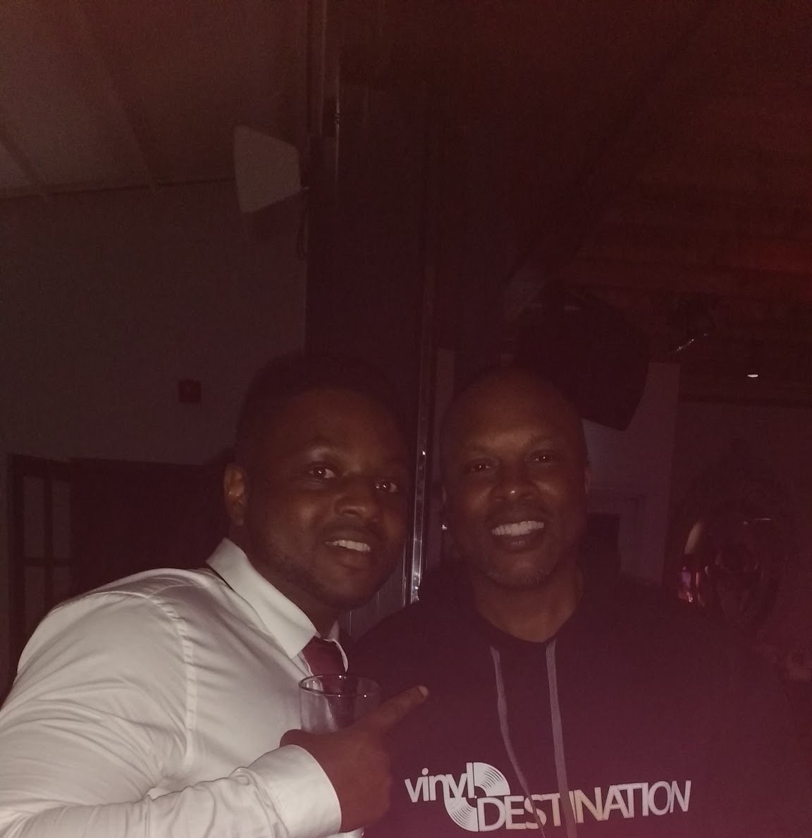 Out to <a href="/MikeMishMash/">Mike Hesketh</a> getting <a href="/djjazzyjeff215/">DJ Jazzy Jeff</a> to DJ at his wedding!!
