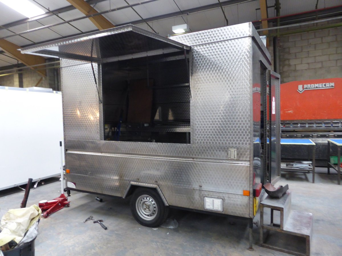 crepesandmore's tweet image. Absolutely devastate Please RT had our #pancake #catering #trailer &amp;amp; van(cp61cyx) #stolen overnight from #kingsheath