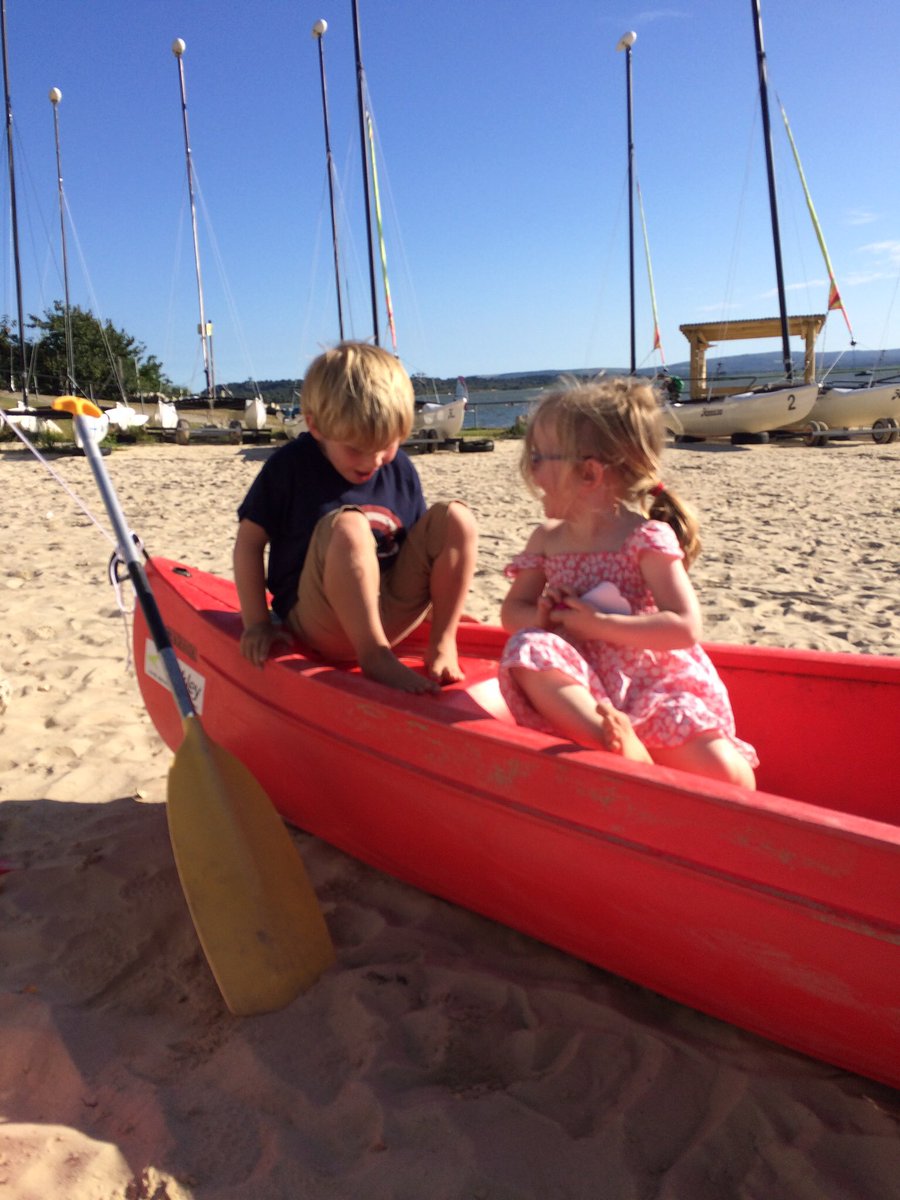 robclarkrockley's tweet photo. Brilliant birthday weekend... Thanks @Rockley1 #happyfamilies #noplacelikehome https://t.co/tMZIzjxYit
