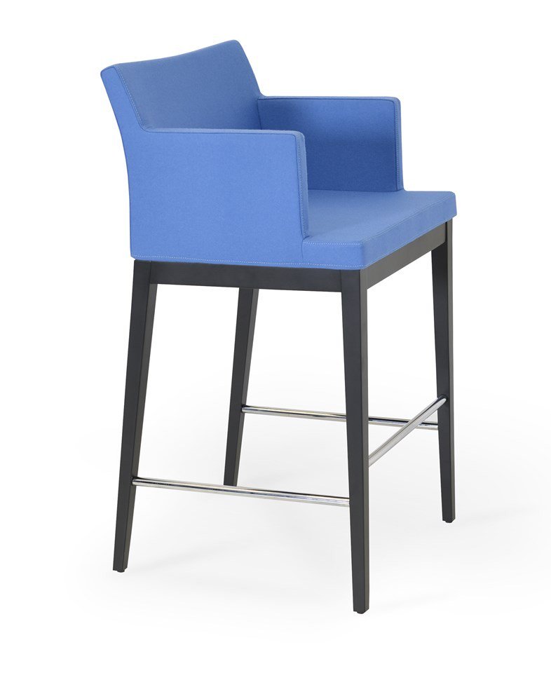 thebarstoolsout's tweet photo. Soho Chrome #Chairs in Sky #Blue, #DeepMaroon, #Amber, Forest #Green, #SmokeBlue, Dark #Grey
https://t.co/DVaL3tMRpv https://t.co/Tsl6SAt5HR
