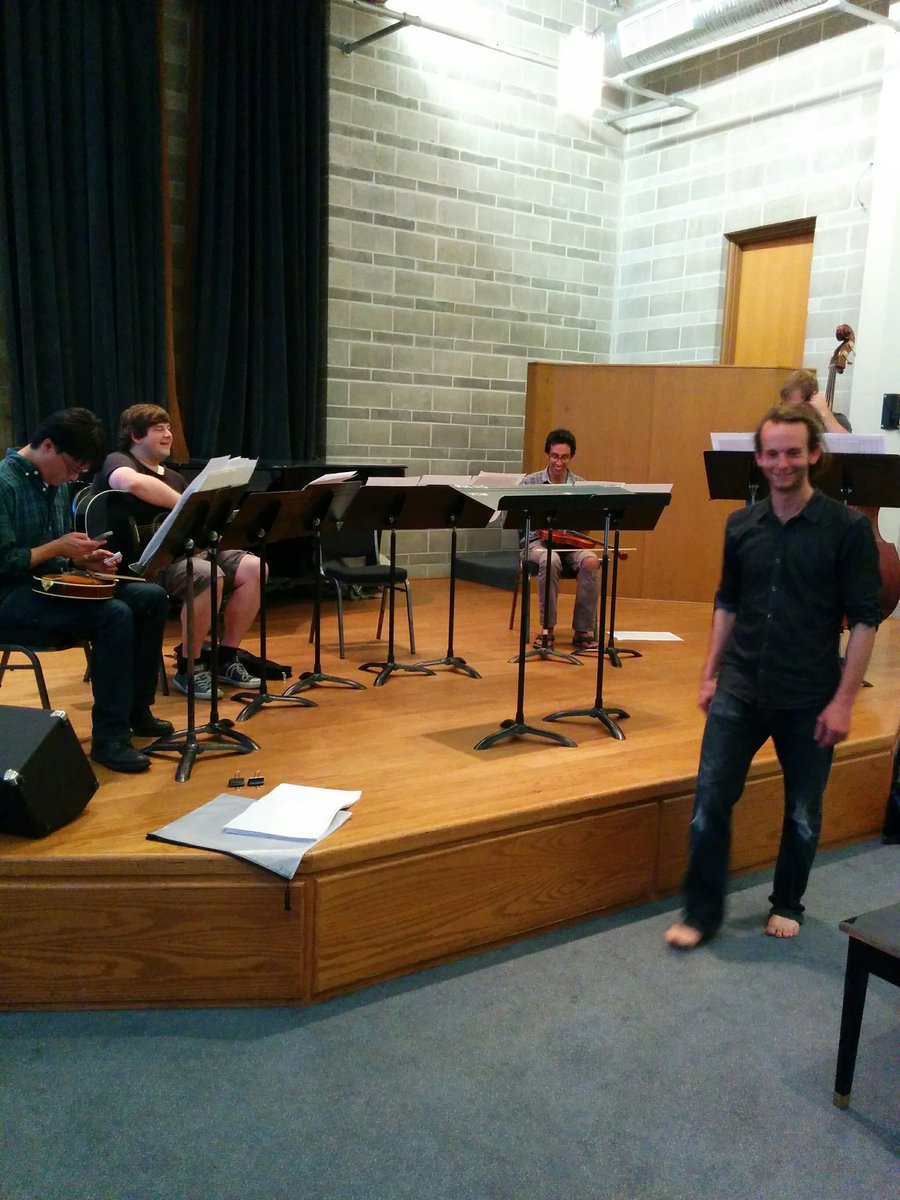 r_hemphill's tweet photo. Really wanting our bluegrass ensemble to be a regular thing! @driedstr @viccomposers #PriorArt #woodhall #newmusic https://t.co/diPP4cHVp6